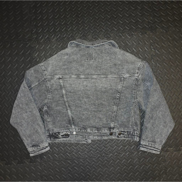 Women's Wild Fable Gray Acid Wash Jean Jacket XS - Picture 2 of 4